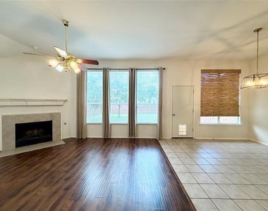 5809 Pine Meadow Lane - Photo Thumbnail 9