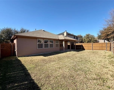 211 Parakeet Drive - Photo Thumbnail 15