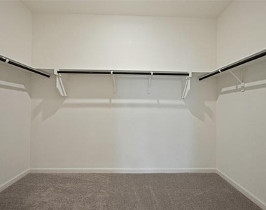 1425 Elliott Road - Photo Thumbnail 15