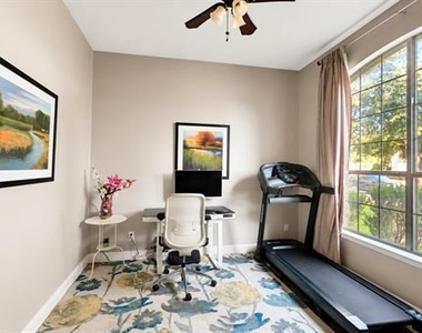 4651 Phillip Drive - Photo Thumbnail 6