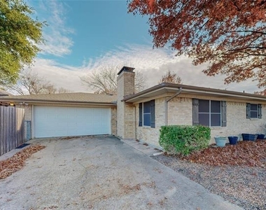 9100 Berkshire Drive - Photo Thumbnail 29