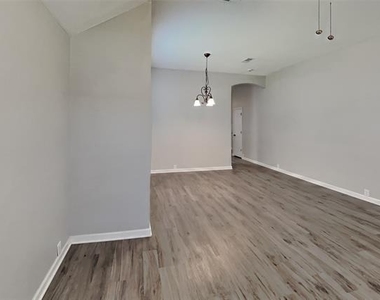 9817 Preston Vineyard Drive - Photo Thumbnail 2