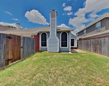 9817 Preston Vineyard Drive - Photo Thumbnail 16