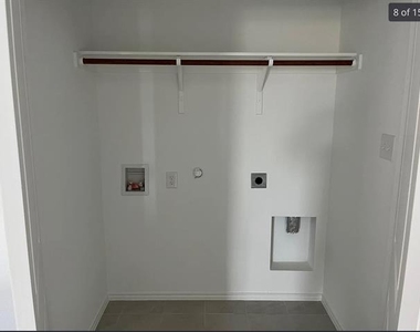 1507 Forge Pond Lane - Photo Thumbnail 8