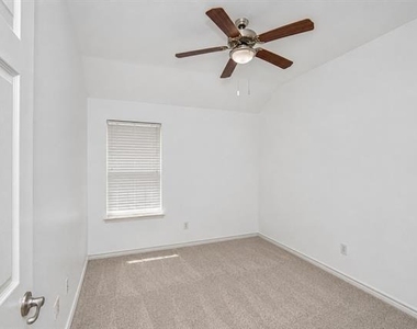 5852 Stone Mountain Road - Photo Thumbnail 13