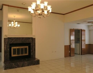1508 Woodoak Drive - Photo Thumbnail 4