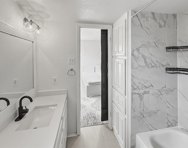 336 Melrose Drive - Photo Thumbnail 22