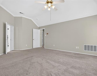 1331 Lighthouse Lane - Photo Thumbnail 16