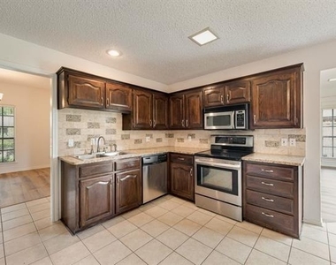 3252 Anchor Drive - Photo Thumbnail 8