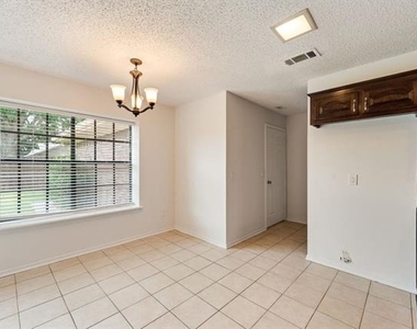 3252 Anchor Drive - Photo Thumbnail 6