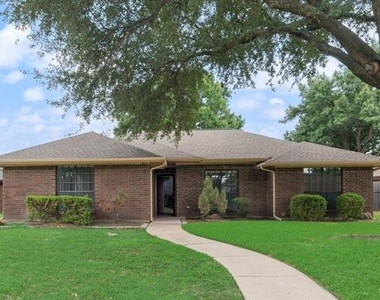 3252 Anchor Drive - Photo Thumbnail 2