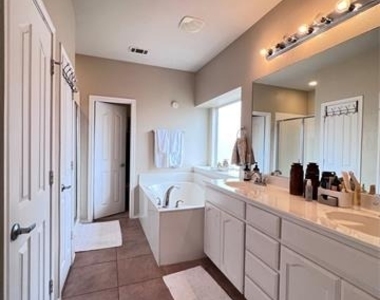 6441 Payton Drive - Photo Thumbnail 29