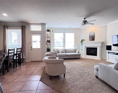 6441 Payton Drive - Photo Thumbnail 18