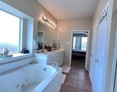 6441 Payton Drive - Photo Thumbnail 26