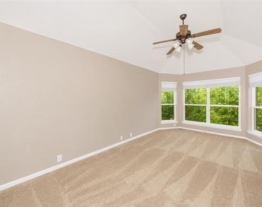 2736 Maple Creek Drive - Photo Thumbnail 39
