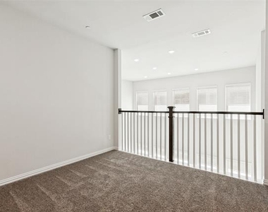 4157 Humboldt Street - Photo Thumbnail 15