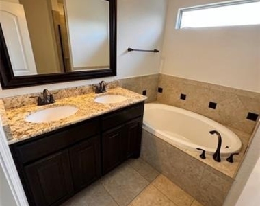 1212 Prescott Street - Photo Thumbnail 10