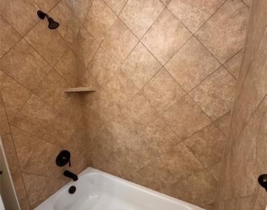 1212 Prescott Street - Photo Thumbnail 15
