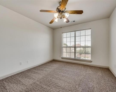 120 Cambridge Court - Photo Thumbnail 22