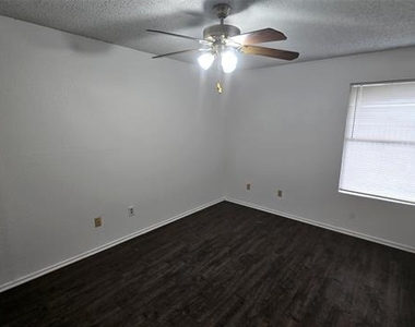 1627 Windsong Lane - Photo Thumbnail 4