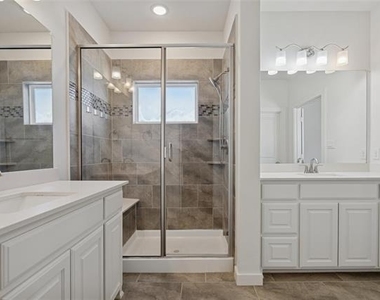 928 Marian Drive - Photo Thumbnail 32