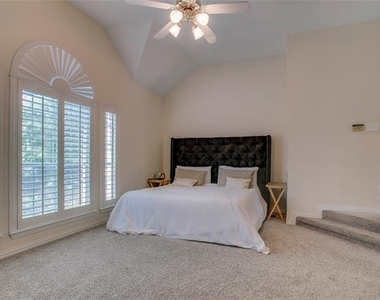 14628 Dickenson Court - Photo Thumbnail 21