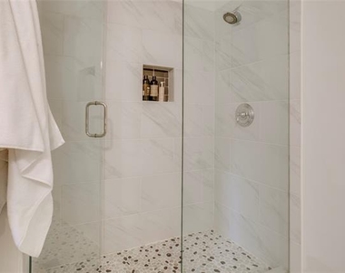 14628 Dickenson Court - Photo Thumbnail 18