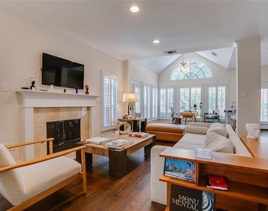 14628 Dickenson Court - Photo Thumbnail 9