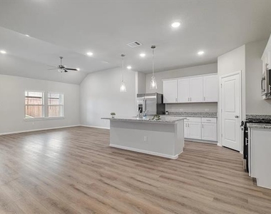 422 Wydown Drive - Photo Thumbnail 9