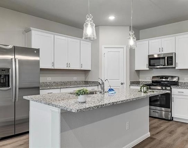 422 Wydown Drive - Photo Thumbnail 11