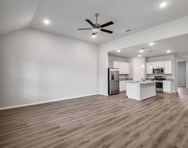 422 Wydown Drive - Photo Thumbnail 16