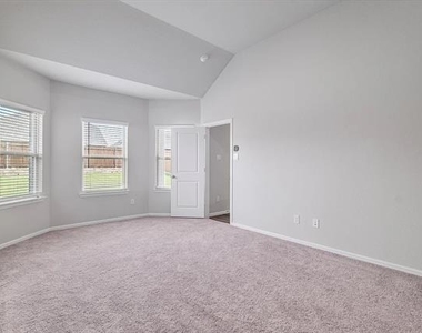 422 Wydown Drive - Photo Thumbnail 21
