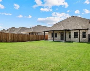 422 Wydown Drive - Photo Thumbnail 32