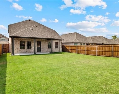 422 Wydown Drive - Photo Thumbnail 30