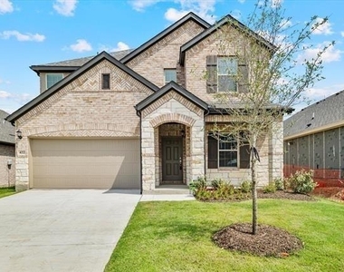 422 Wydown Drive - Photo Thumbnail 1