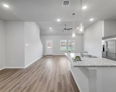 422 Wydown Drive - Photo Thumbnail 14