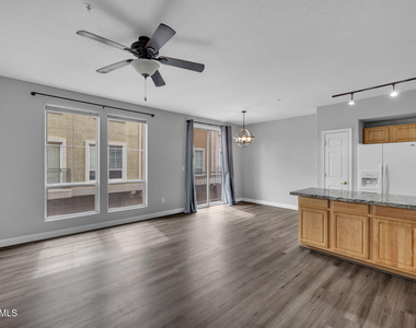 18250 N Cave Creek Road - Photo Thumbnail 7