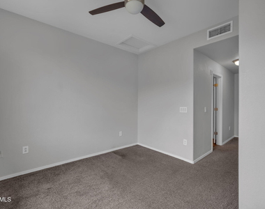 18250 N Cave Creek Road - Photo Thumbnail 33