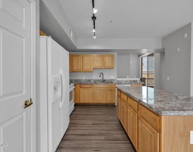 18250 N Cave Creek Road - Photo Thumbnail 19