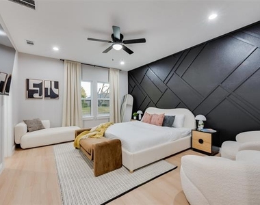 529 Pebblecreek Drive - Photo Thumbnail 12