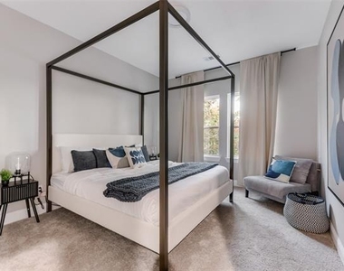 529 Pebblecreek Drive - Photo Thumbnail 23