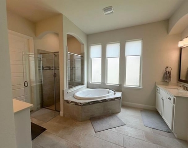 10505 Wintergreen Drive - Photo Thumbnail 15