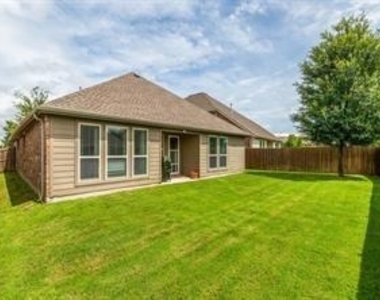 705 Anson Court - Photo Thumbnail 25