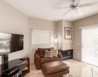 11260 N 92nd Street - Photo Thumbnail 2