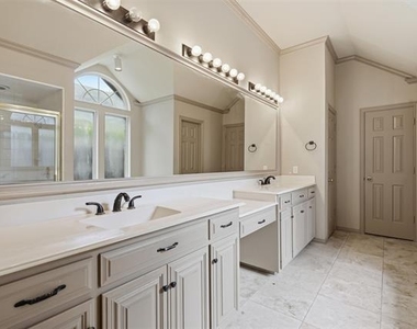 3318 Summergrove Drive - Photo Thumbnail 24