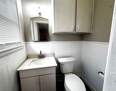 1824 Provine Street - Photo Thumbnail 16