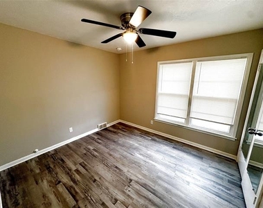 1824 Provine Street - Photo Thumbnail 10