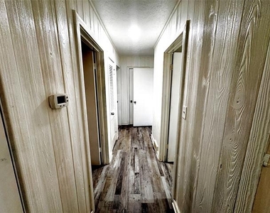 1824 Provine Street - Photo Thumbnail 9