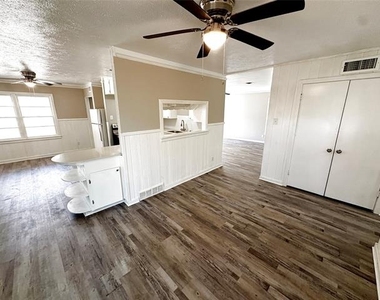 1824 Provine Street - Photo Thumbnail 4