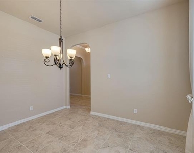 10013 Tule Lake Road - Photo Thumbnail 15